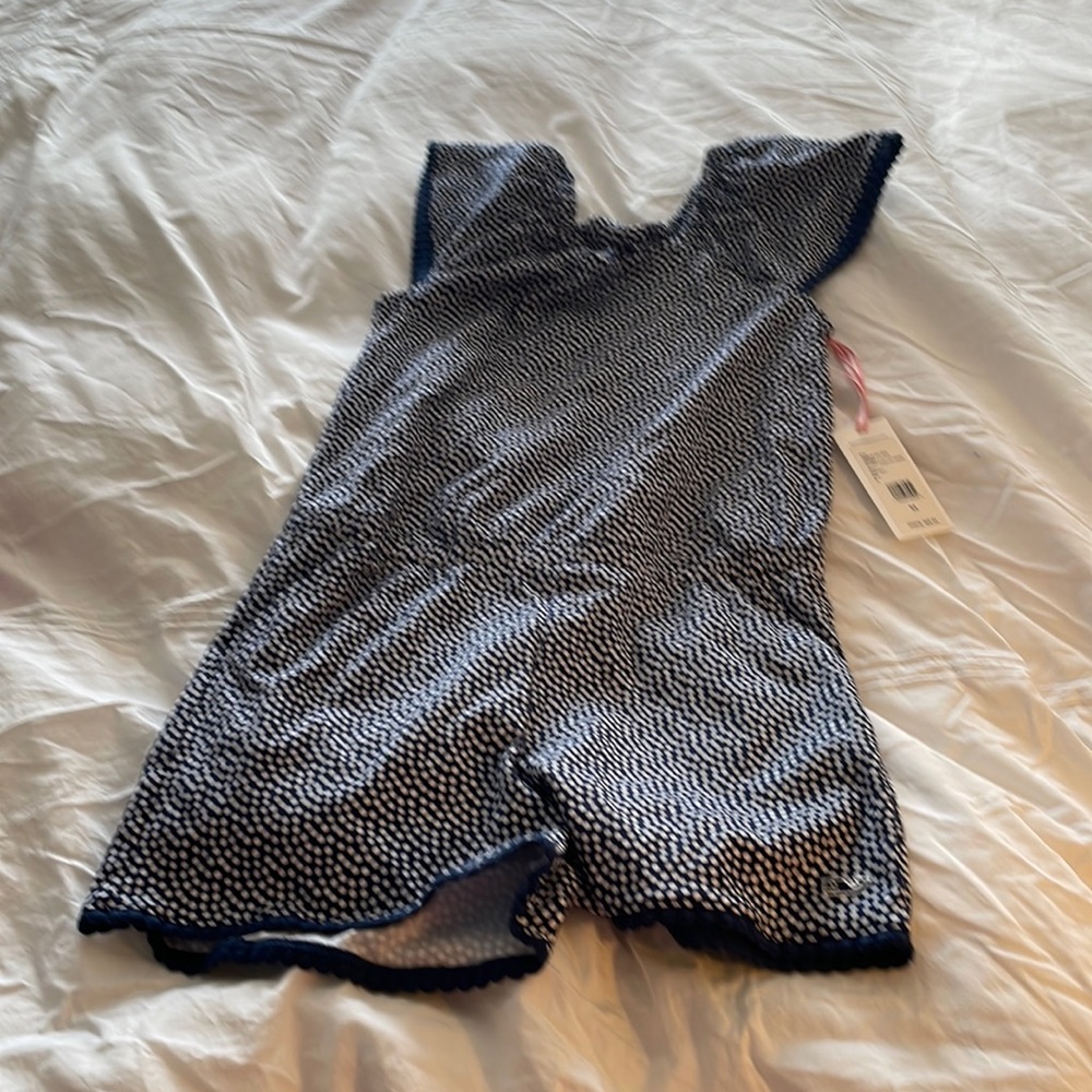 Vineyard Vines Navy and white short romper